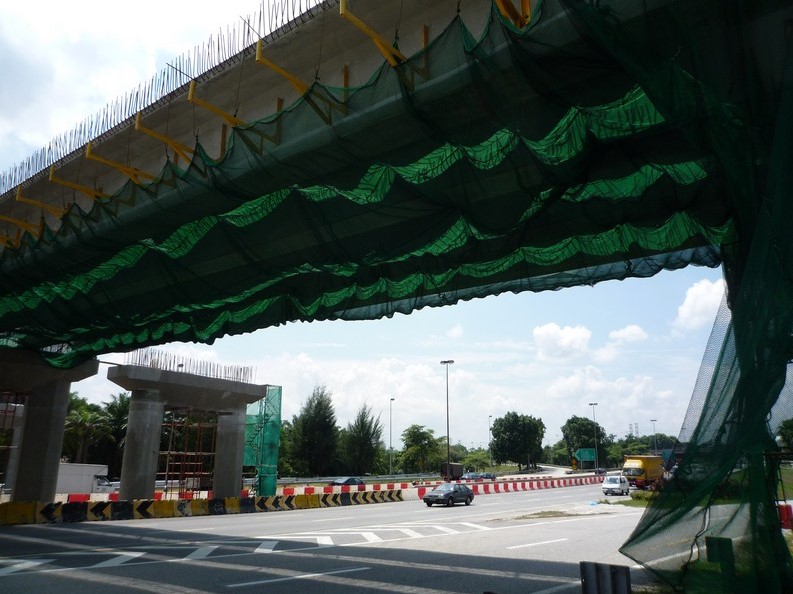 5mm Braided, 100mm mesh Plus 3MM Twine, 30MM Mesh Knotless DSN Plus Monofilament Net Triple Layer Safety Net