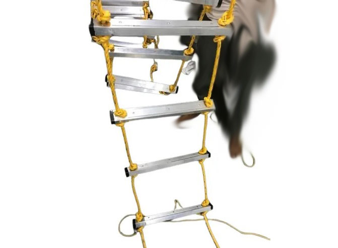 Rope Ladder Plank Steps