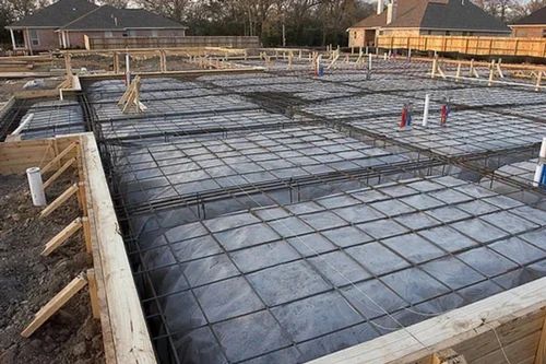 LD Sheets at construction sites to cover the floor